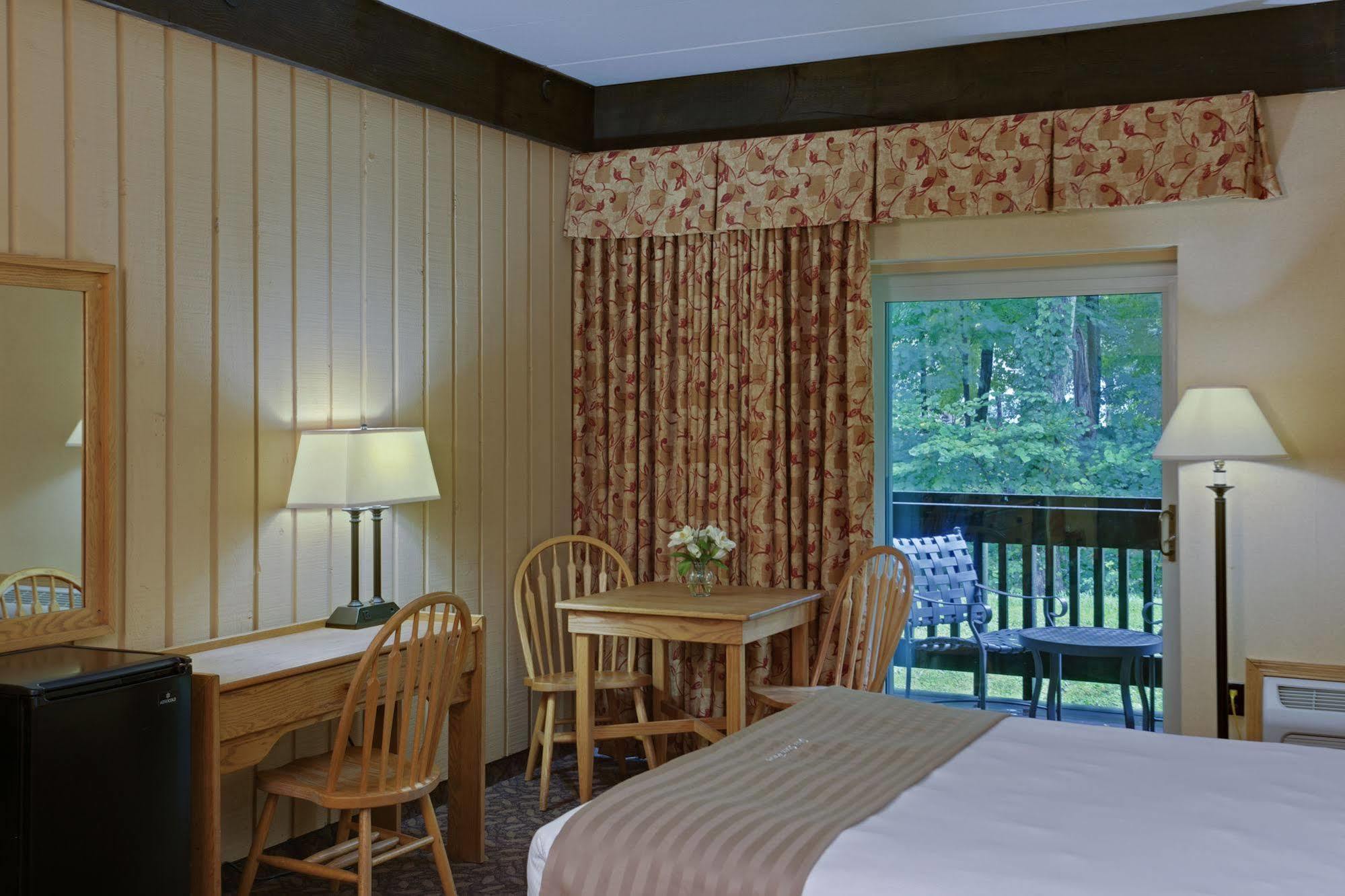 Mohican Lodge And Conference Center Perrysville Zewnętrze zdjęcie