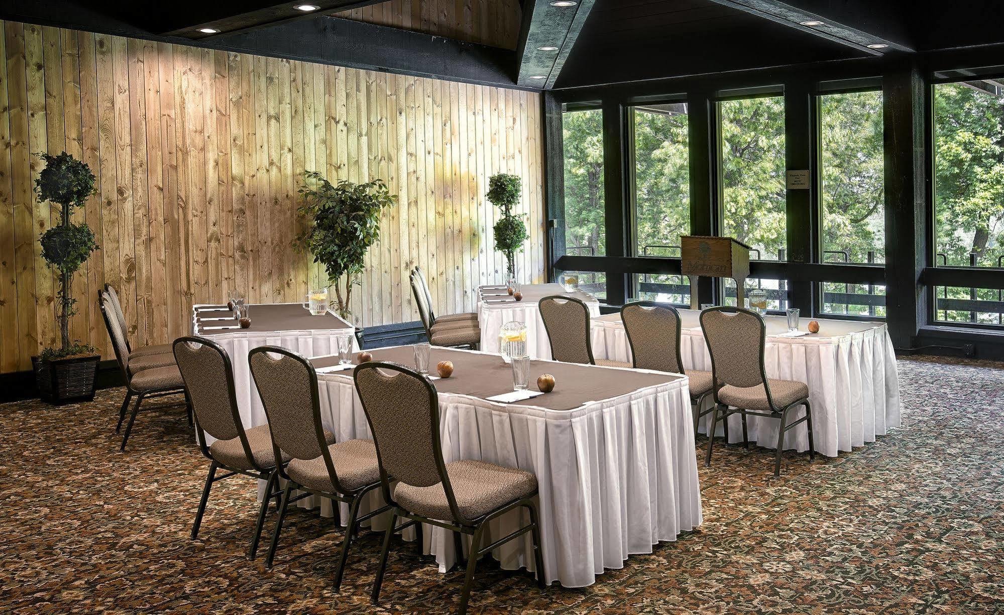 Mohican Lodge And Conference Center Perrysville Zewnętrze zdjęcie